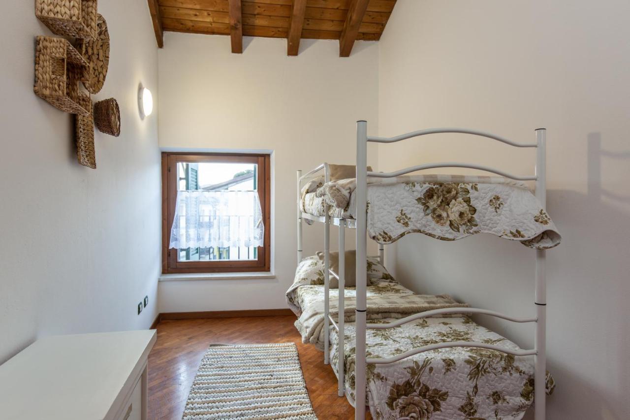 Blu Bed Castelnuovo del Garda Exterior foto