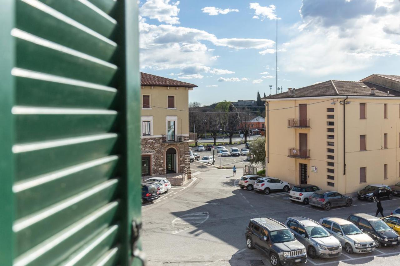 Blu Bed Castelnuovo del Garda Exterior foto