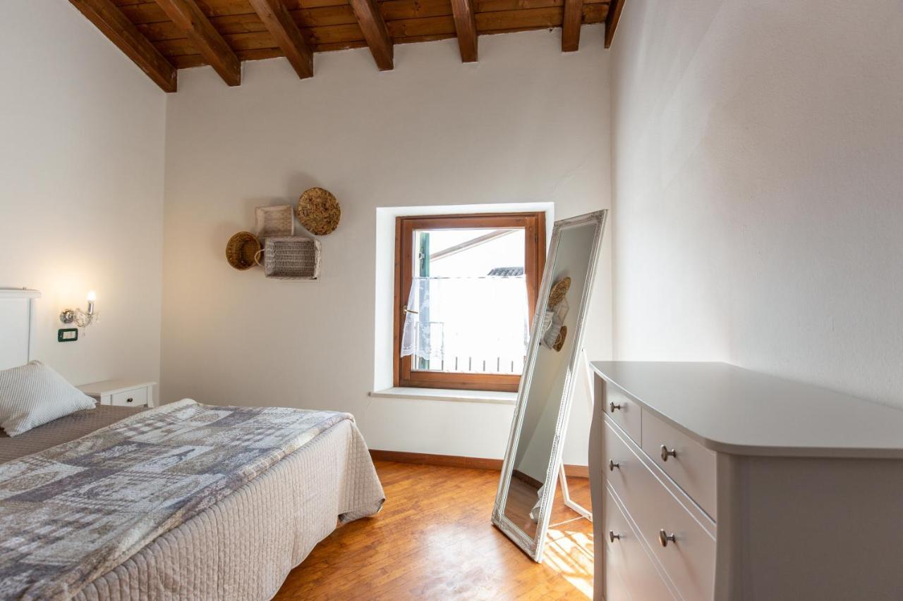 Blu Bed Castelnuovo del Garda Exterior foto